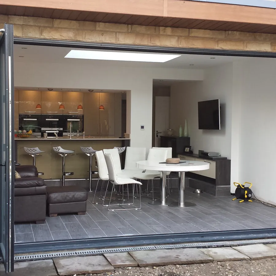Bifold Bayswater